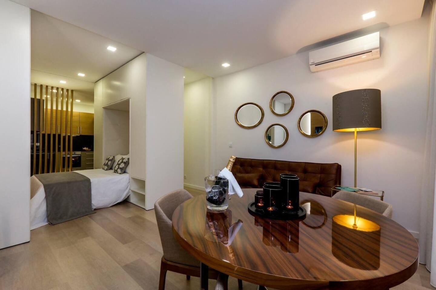 The Office Guest Apartment Guimaraes Exterior photo
